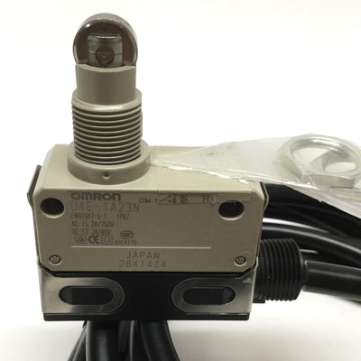 New – Open box Omron D4E-1A23N Oil-Resistant Roller Plunger Limit Switch, SPDT, 5A@125VAC, 3m