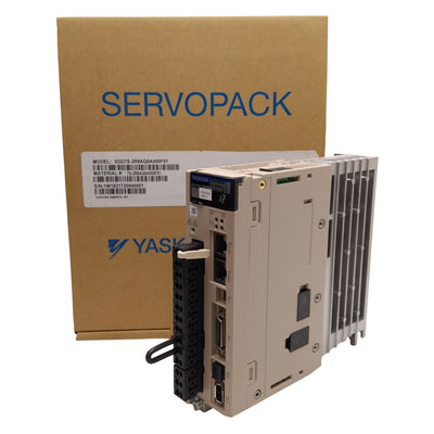 New Yaskawa SGD7S-2R8AQ0A000F51 SigmaLogic7 Compact Servopack 400W, 3Ø 240VAC, 500Hz