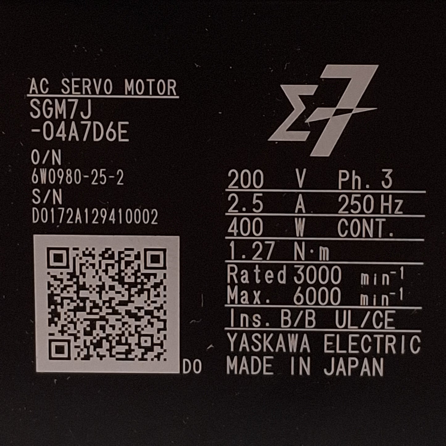 New Yaskawa SGM7J-04A7D6E AC Servo Motor, 400W, 3Ø 200VAC 2.5A 250Hz, 24VDC Brake