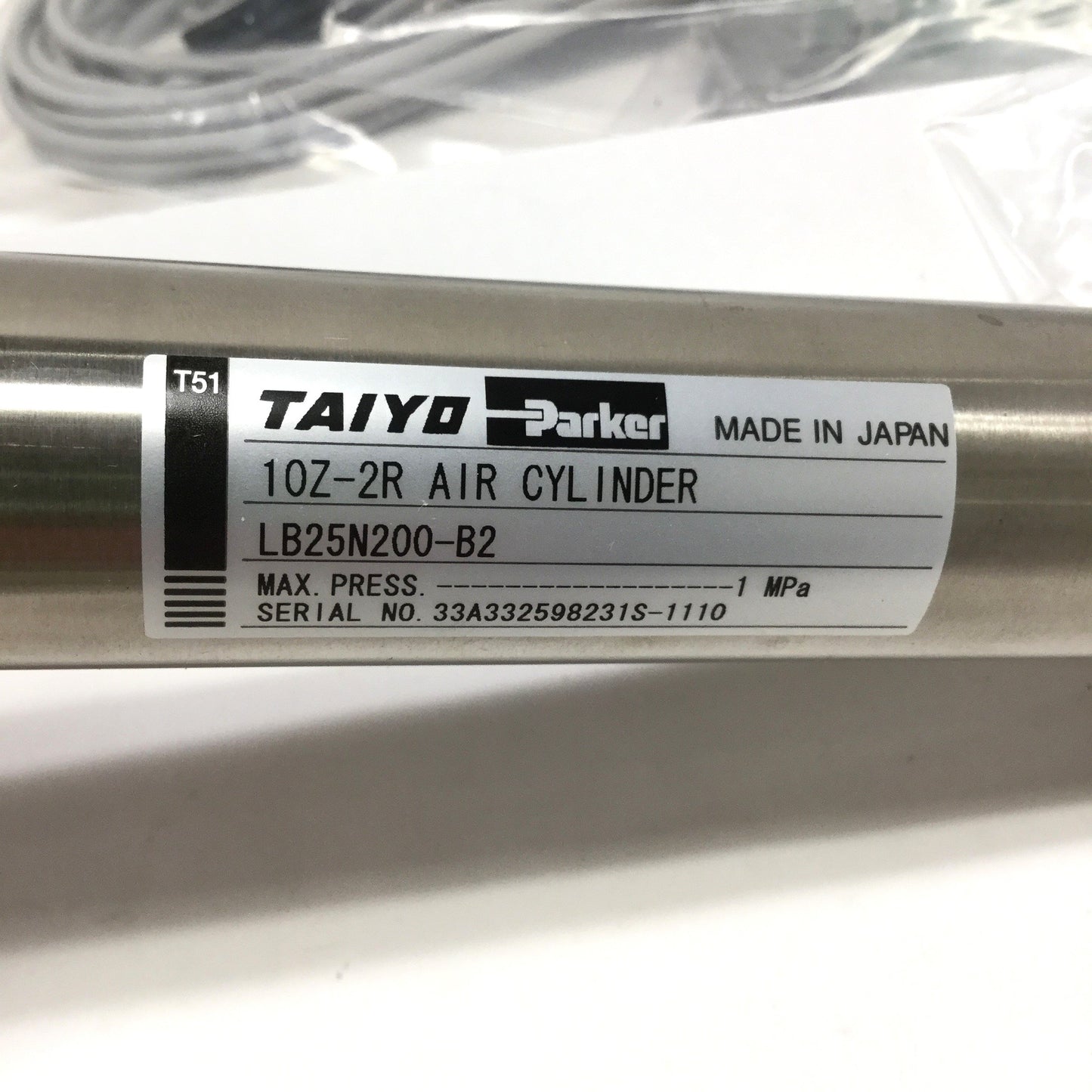 New Taiyo Parker 10Z-2R LB25N200-B2 Air Cylinder Ø25mm Bore, 200mm Stroke w/Switches