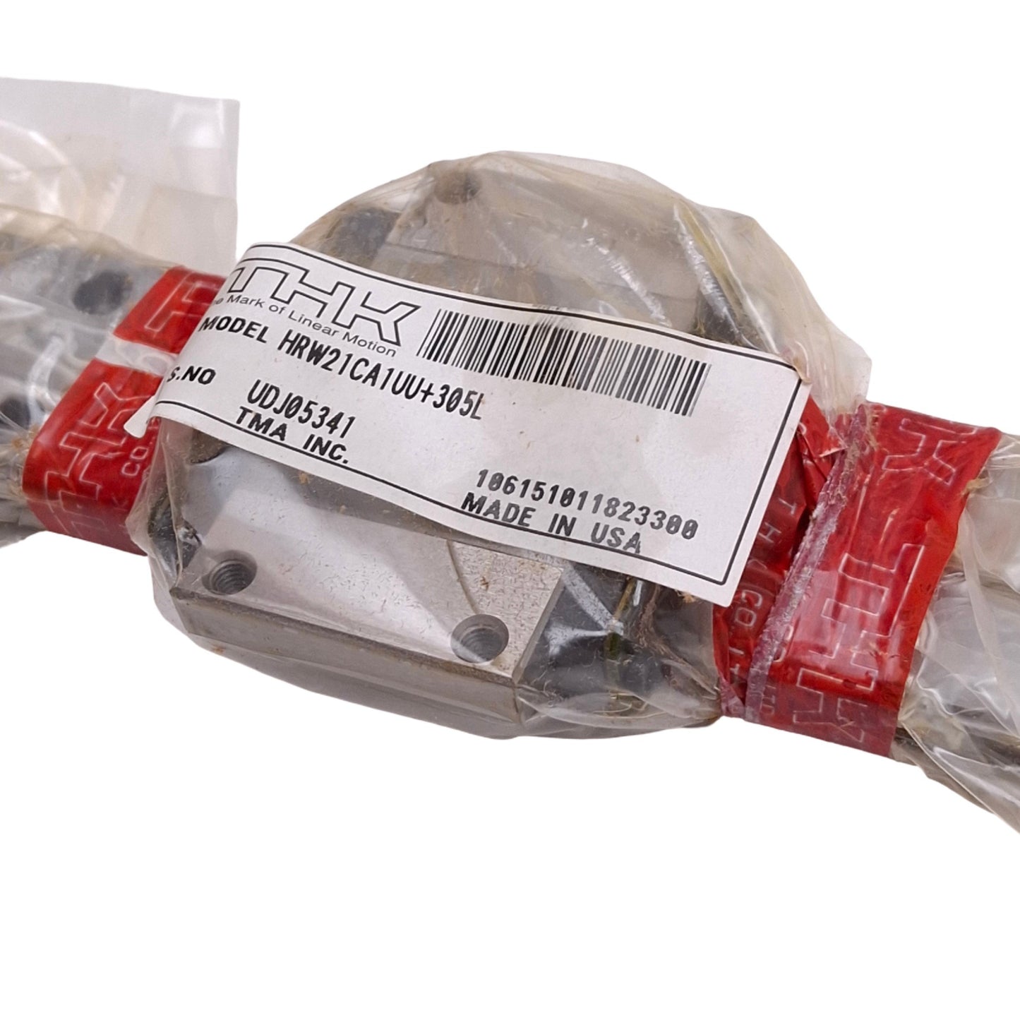 New THK HRW21CA1UU+305L Linear Rail Assembly, 37x305x11mm Rail, 68x54.5mm Block