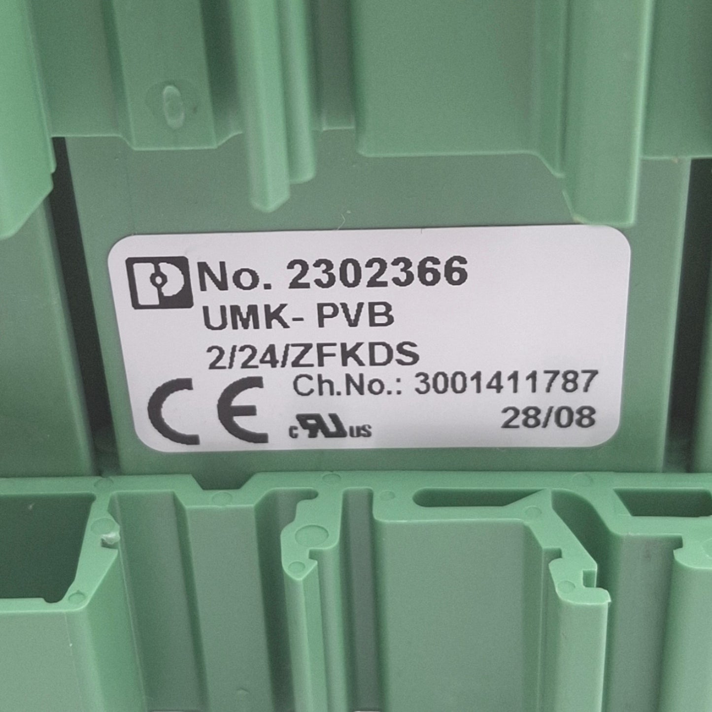 Used Phoenix Contact 2302366 VARIOFACE Potential Distributor Module, 2 Equipotential