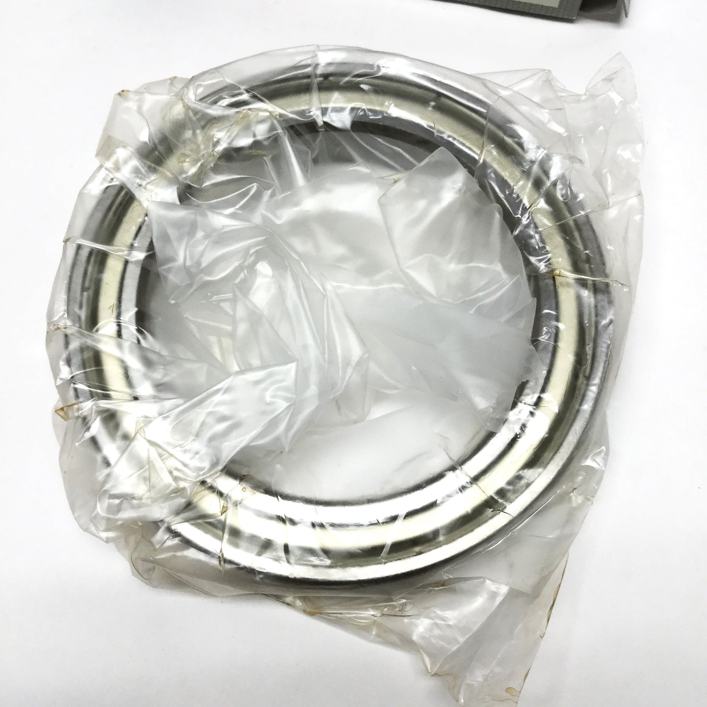 New – Open box NSK 6917ZZCM Single-Row Deep Groove Ball Bearing, ⌀85mm ID, ⌀120mm OD, 18mm Wide