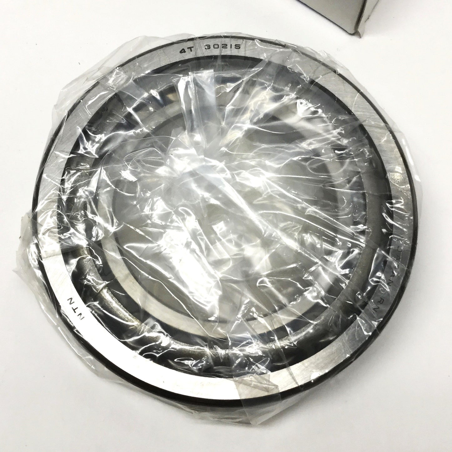 New NTN 4T-30215 Tapered Roller Bearing, ⌀75mm ID, ⌀130mm OD, 27.25mm Wide
