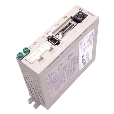 New – Open box Omron R7D-BP02L AC Servo Driver, 100-115VAC 1Ph In, 80VAC 3Ph 0-333.3Hz 200W Out