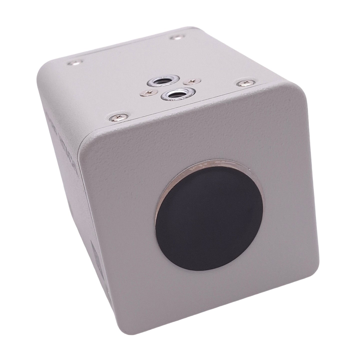 New Hitachi HV-D30 3CCD Color Camera, 1/3", 811x508, 800 TV Lines, 12VDC, C-Mount