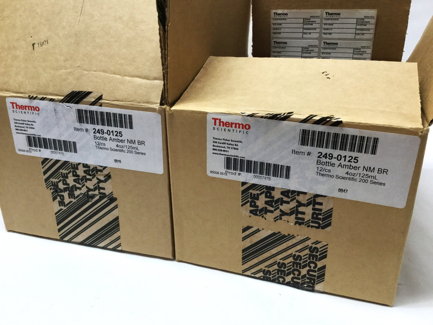 New – Open box Lot of 23 Thermo Scientific 249-0125 Amber Narrow Mouth Glass Bottles 125mL /4oz