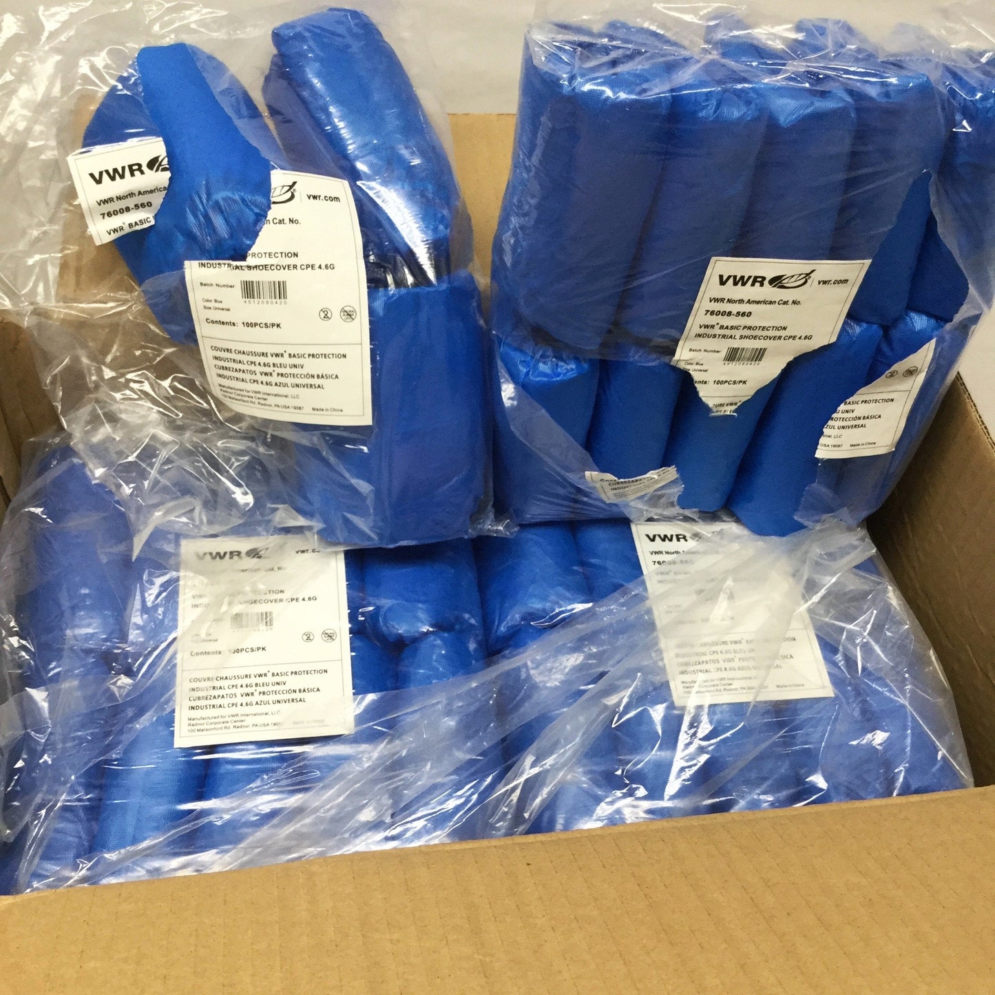 New – Open box Case of 900+ VWR 76088-560 Basic Industrial Protection Shoe Covers, CPE, Blue