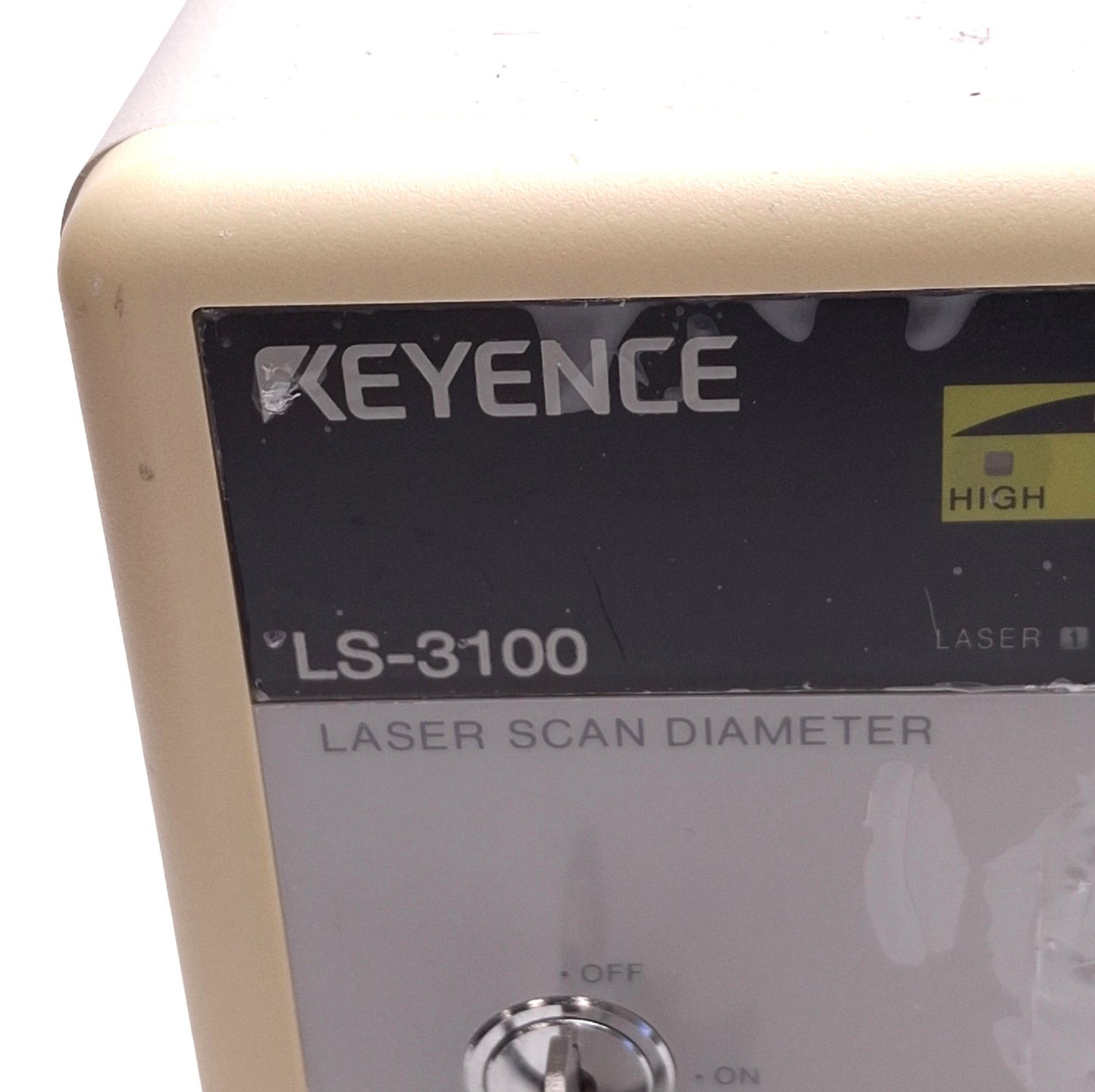 Used Keyence LS-3101 Laser Scan Diameter Controller, RS-232C, +-6VDC Out, 85-264VAC