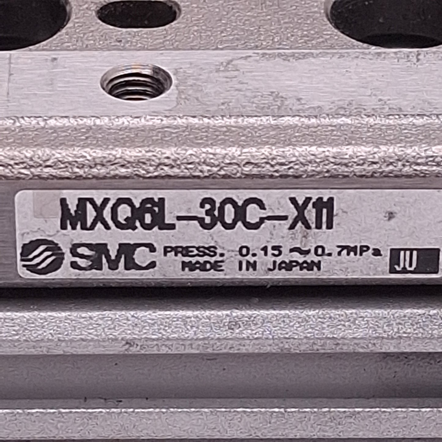 Used SMC MXQ6L-30C-X11 Pneumatic Slide Table, ø6mm Bore, 30mm Stroke, 0.15-0.7MPa, M5