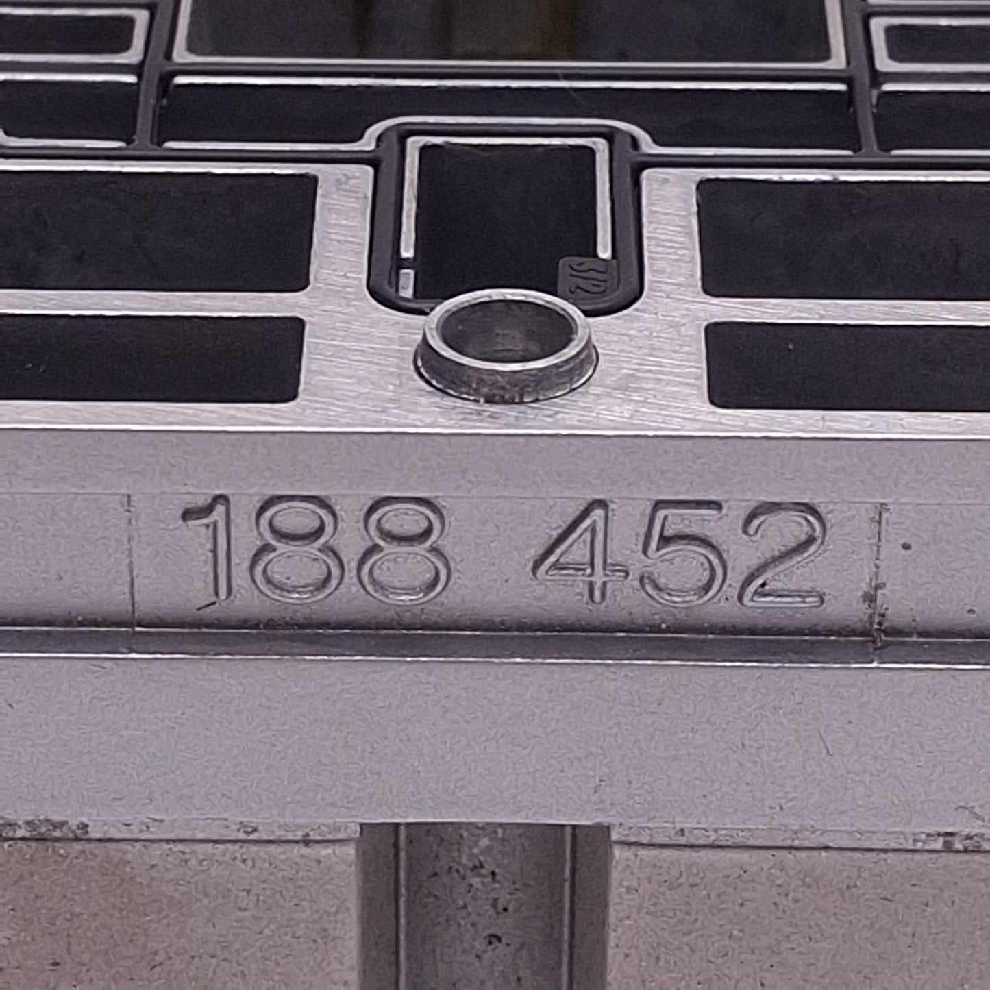 Used Festo CPV10-EPL-PEU 188452 Valve Manifold End Plate Sub-Base, 0-10bar, 6400l/min