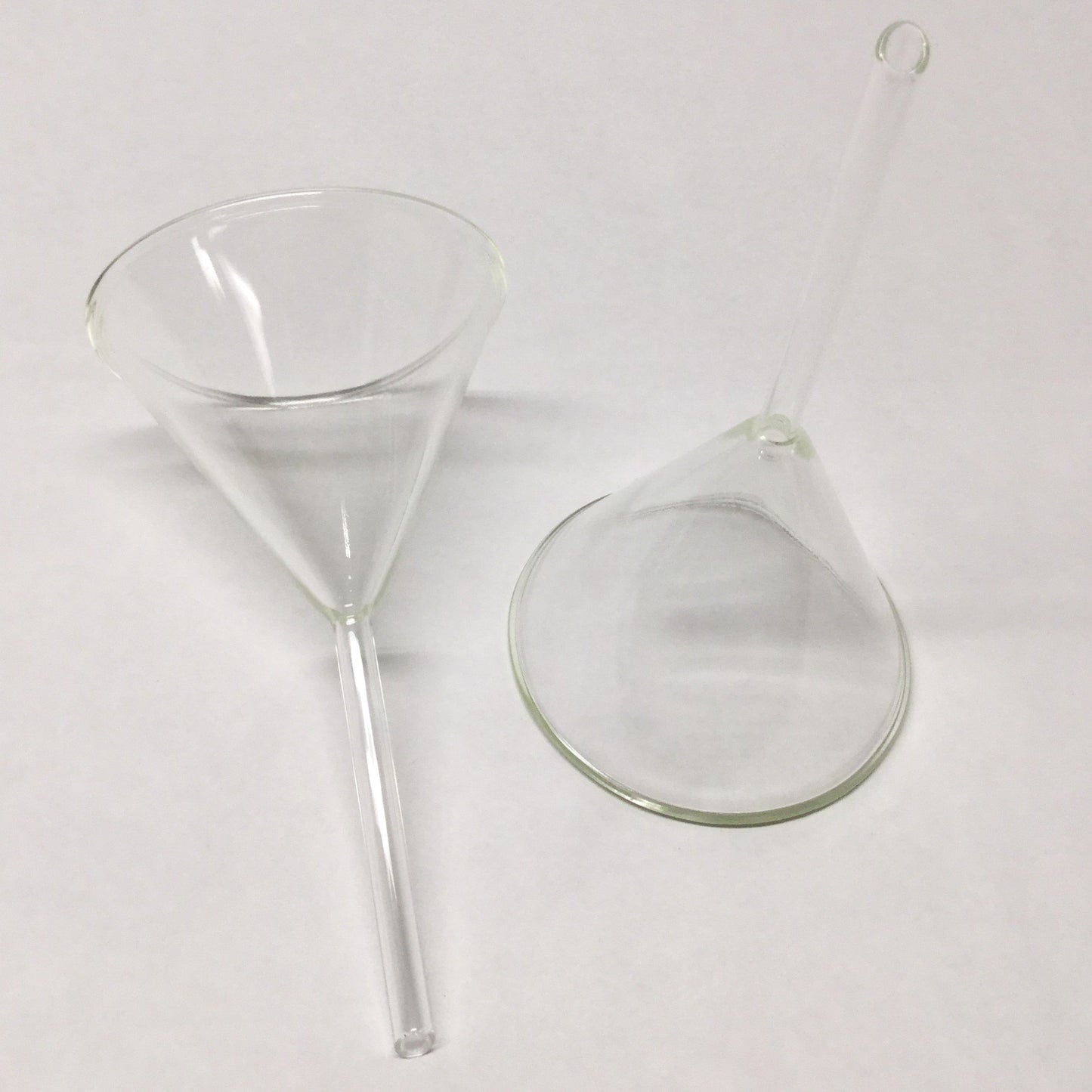 Used Lot of 2 Kimble 28950-100 KIMAX 58° Glass Funnels ⌀100mm ID Top, ⌀9 x 97mm Stem