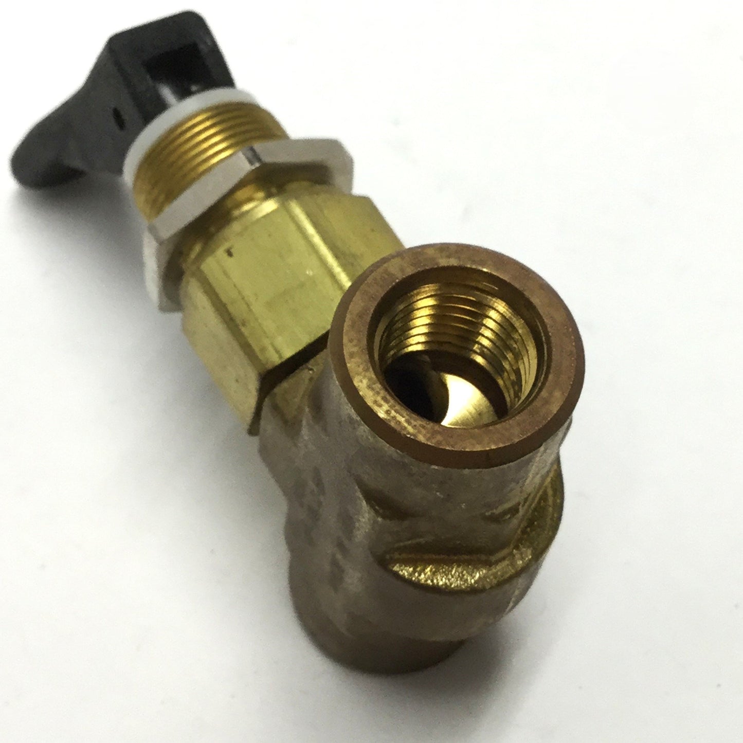 New – Open box Parker 4F-V6LQ-BP Inline Needle Toggle Valve, Brass, 1/4" NPT, PTFE Stem, 300psi