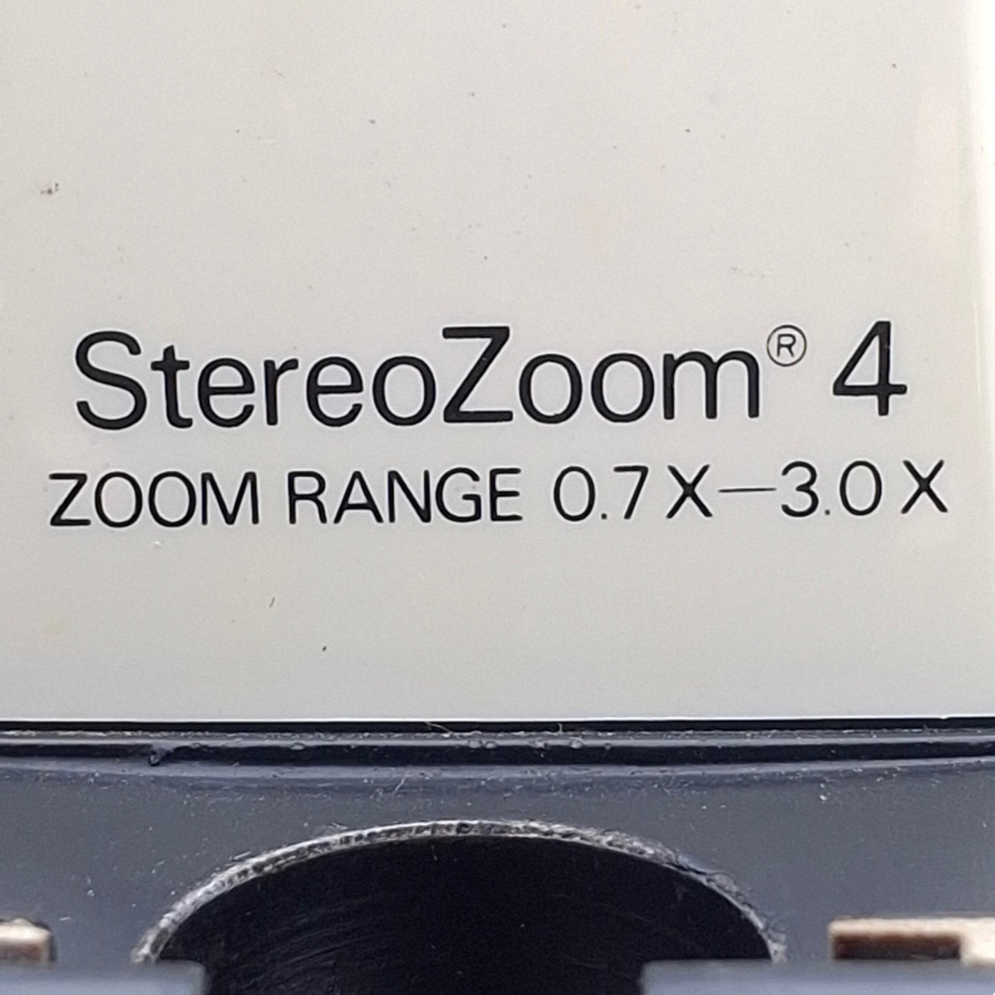 For parts or not working Cambridge Instruments StereoZoom 4 Binocular Zoom Microscope w/Stand *For Parts*