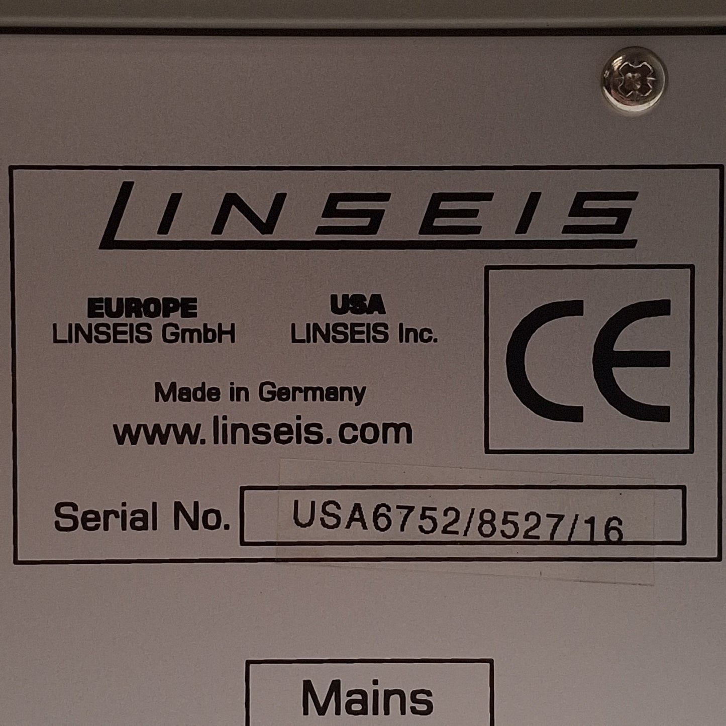 Used Linseis WCU Water Cooling Unit, M12x1.0 Male, ø6mm OD Tube, 230VAC 50/60Hz