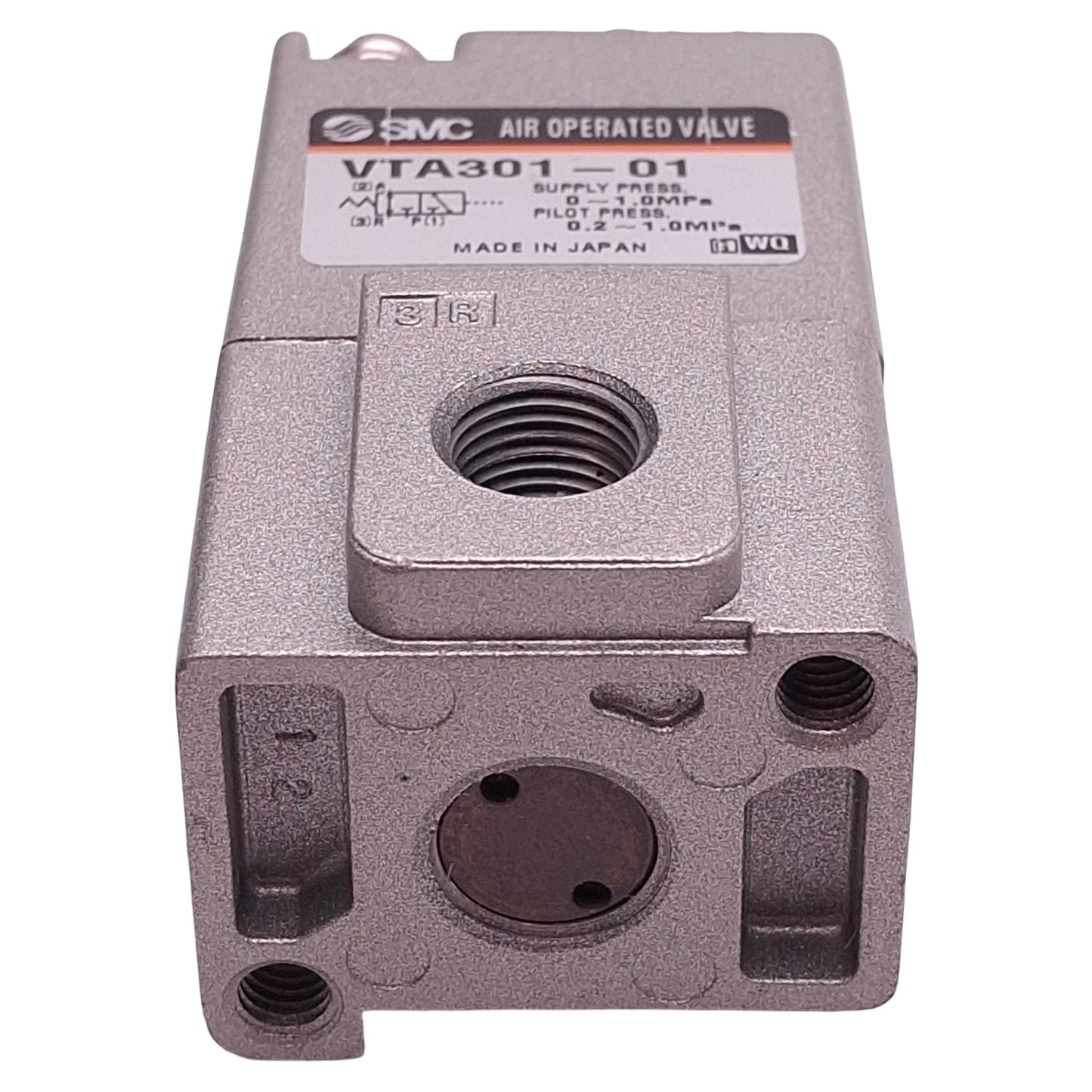 Used SMC VTA301-01 Pneumatic Valve, 3-Way, 1/8in NPT, 0-1.0MPa, 0.2-1.0MPa Pilot