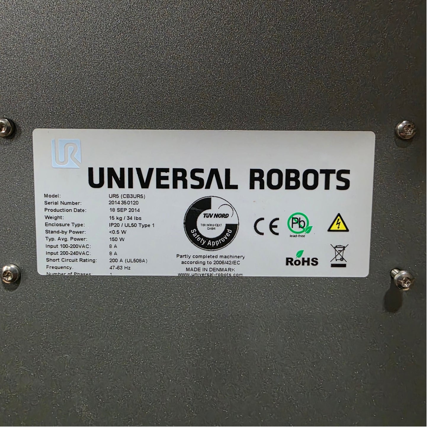 Used Universal Robots UR5 Robot With Controller Tablet And Easy Tend Table 100-240VAC