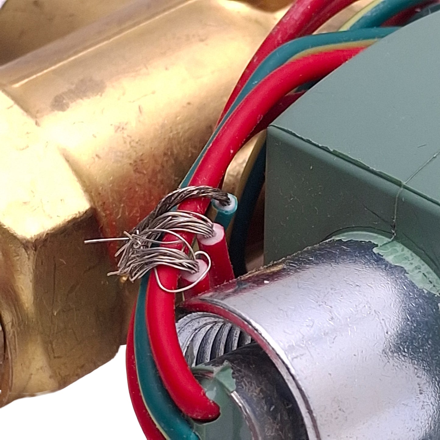 New – Open box Asco 8223G003 Red-Hat Solenoid Valve 2-Way 1/2" NPT, 25-1500psi, 110/120VAC Coil