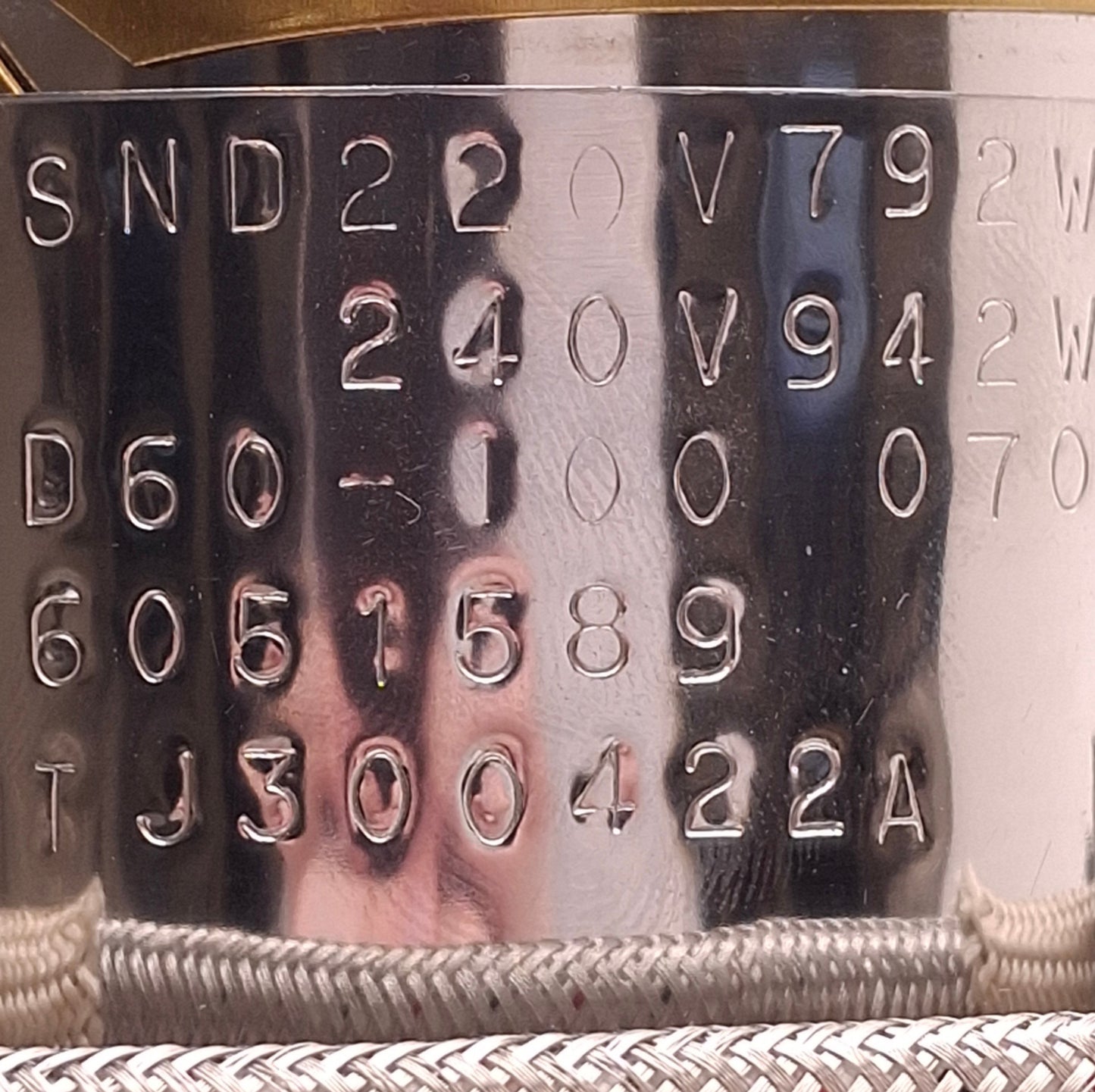 New – Open box Seiwa TJ5004221 Band Heater ø60mm ID, 100mm Length, 240V 942W, L6-30P Plug