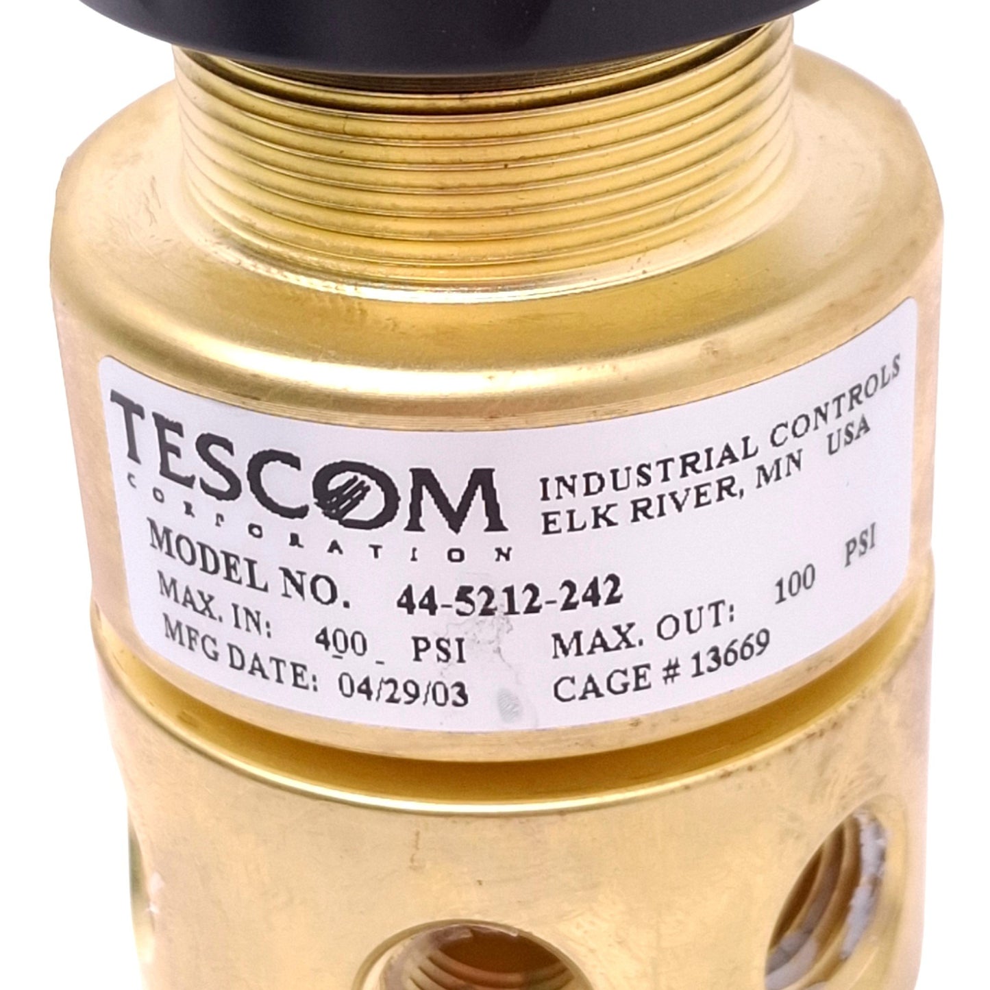 Used Tescom 44-5212-242 Pneumatic Pressure Regulator, 400psi In, 100psi Out, 1/4" NPT