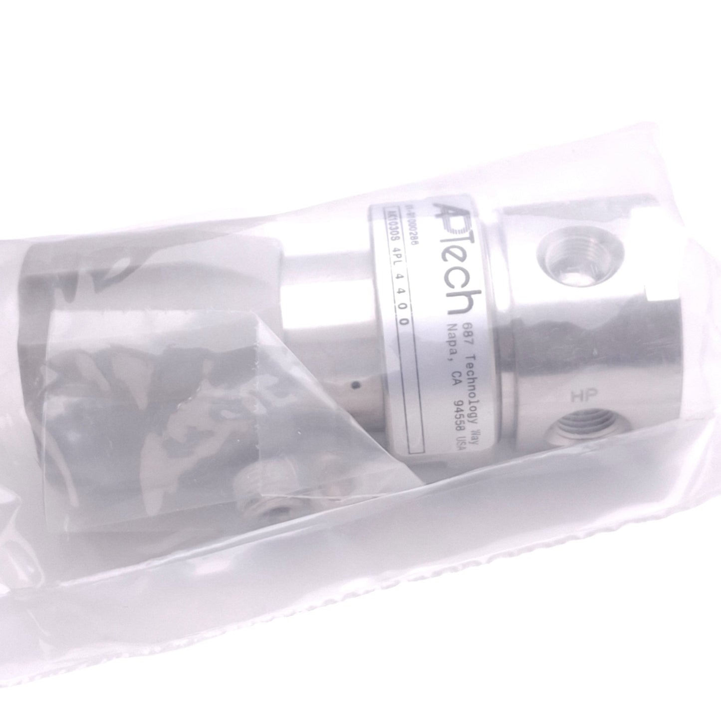New APTech AK1030S 4PL 4 4 0 0 P Pressure Regulator 3500psi In, 60psi Out, SS 316L