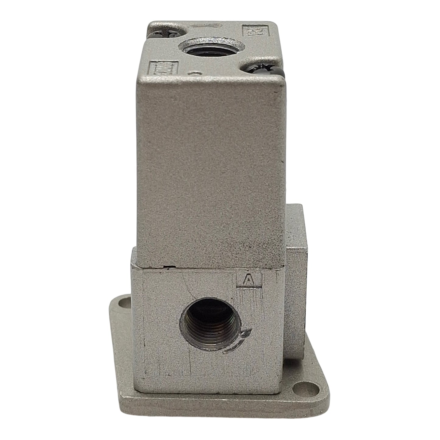 Used SMC VTA301 Pneumatic Valve, 3-Way, 1/8in NPT, 0-1.0MPa, 0.2-1.0MPa Pilot