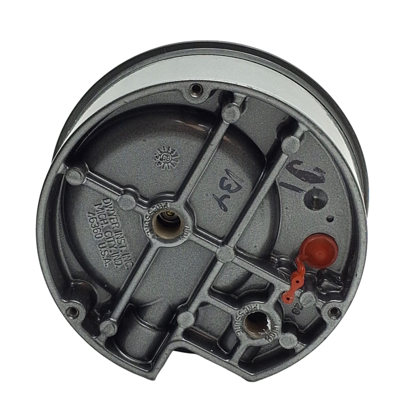 Used Dwyer 2030C Magnehelic Differential Pressure Gauge, 0-30in Water, 15psi, 1/8NPT