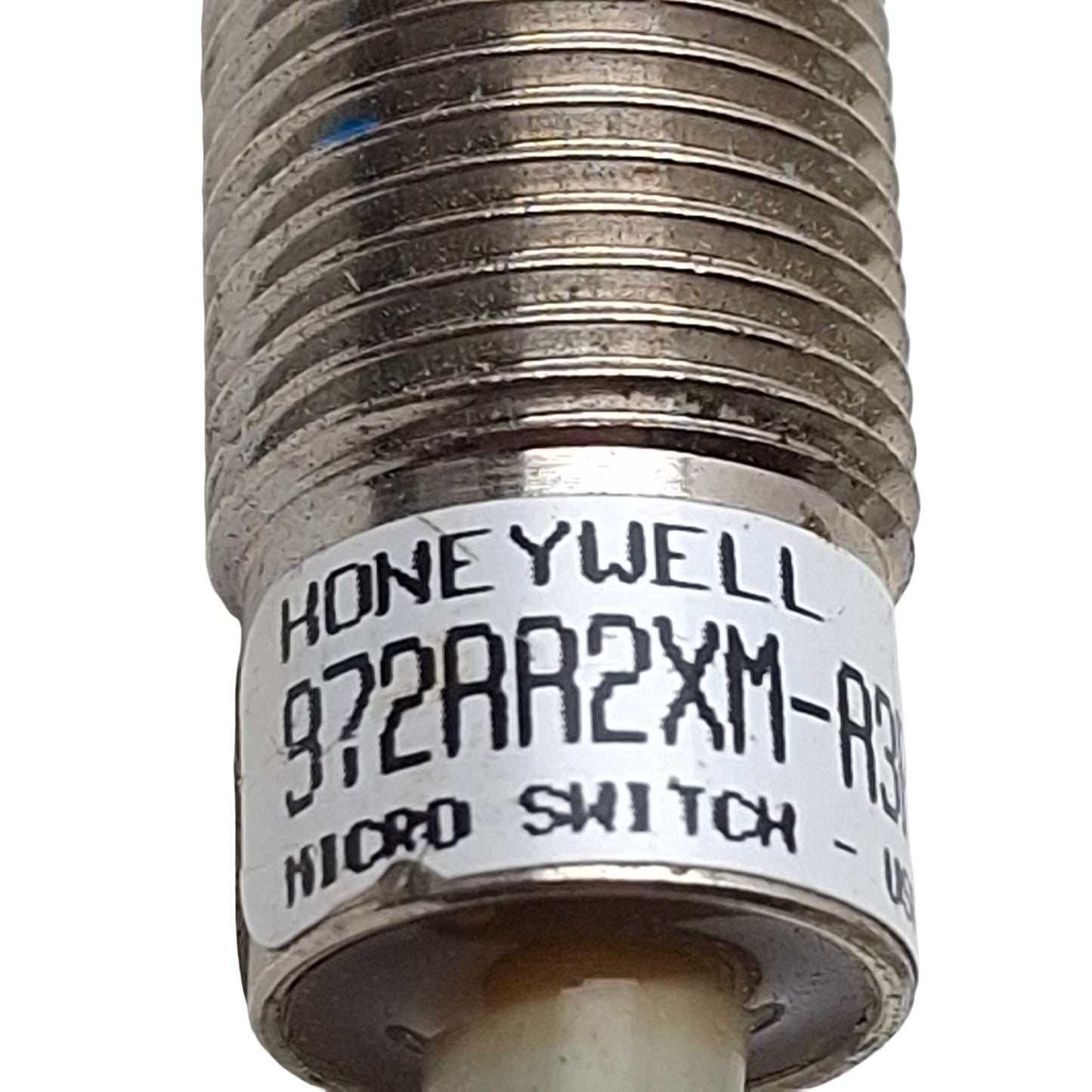 Used Honeywell 972AA2XM-A3P-L Proximity Sensor PNP NO 2mm Range, 10-30VDC 200mA, 0.5m