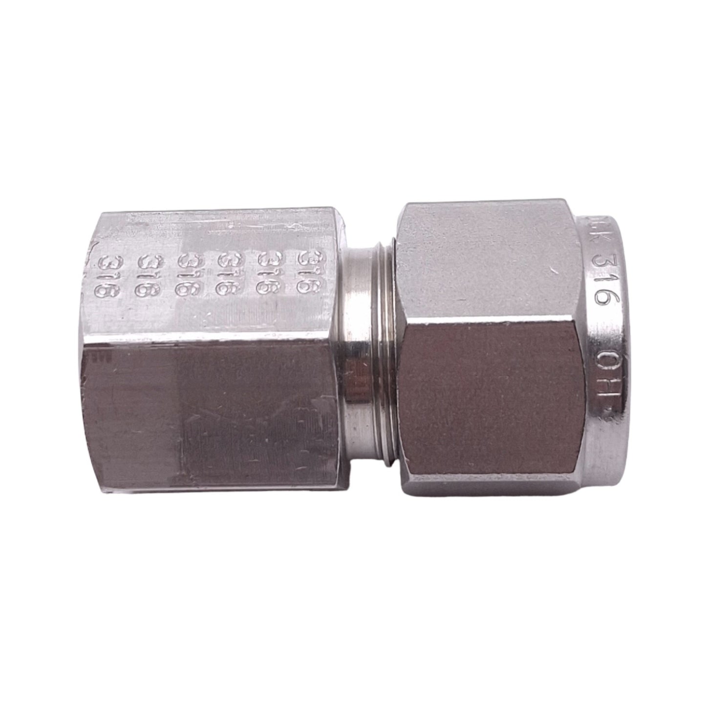 Used SSP ISSD8FC6 Duolok Tube Fitting Adapter, 1/2in OD to 3/8in NPT, 2450psi