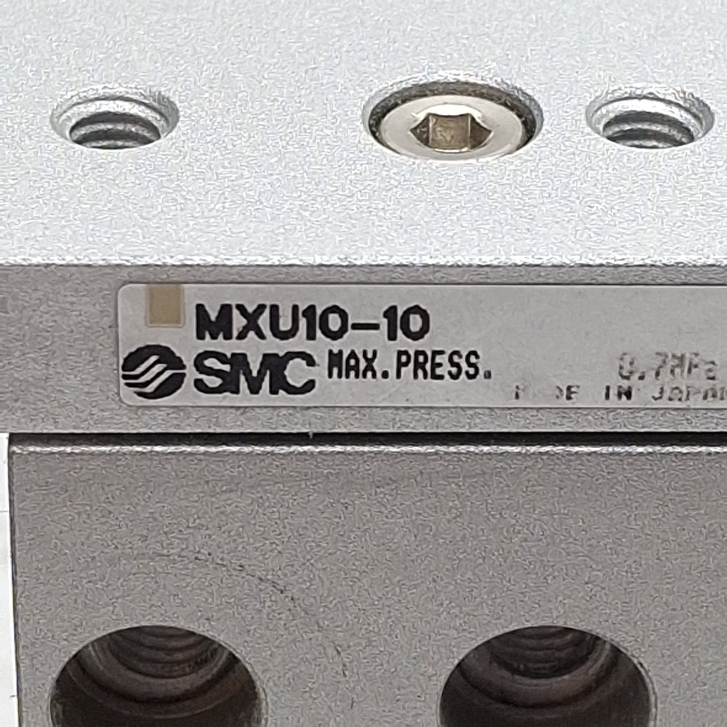 Used SMC MXU10-10 Pneumatic Compact Slide Table, ø10mm Bore, 10mm Stroke, M5, 0.7MPa