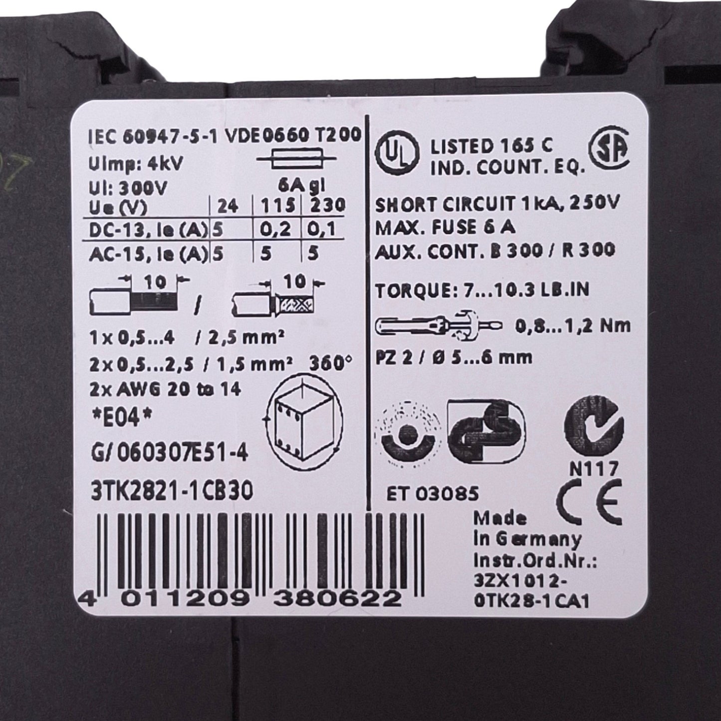 Used Siemens 3TK2821-1CB30 Sirius Safety Relay, 3NO 1NC, 230VAC Max, 24VAC/VDC Coil