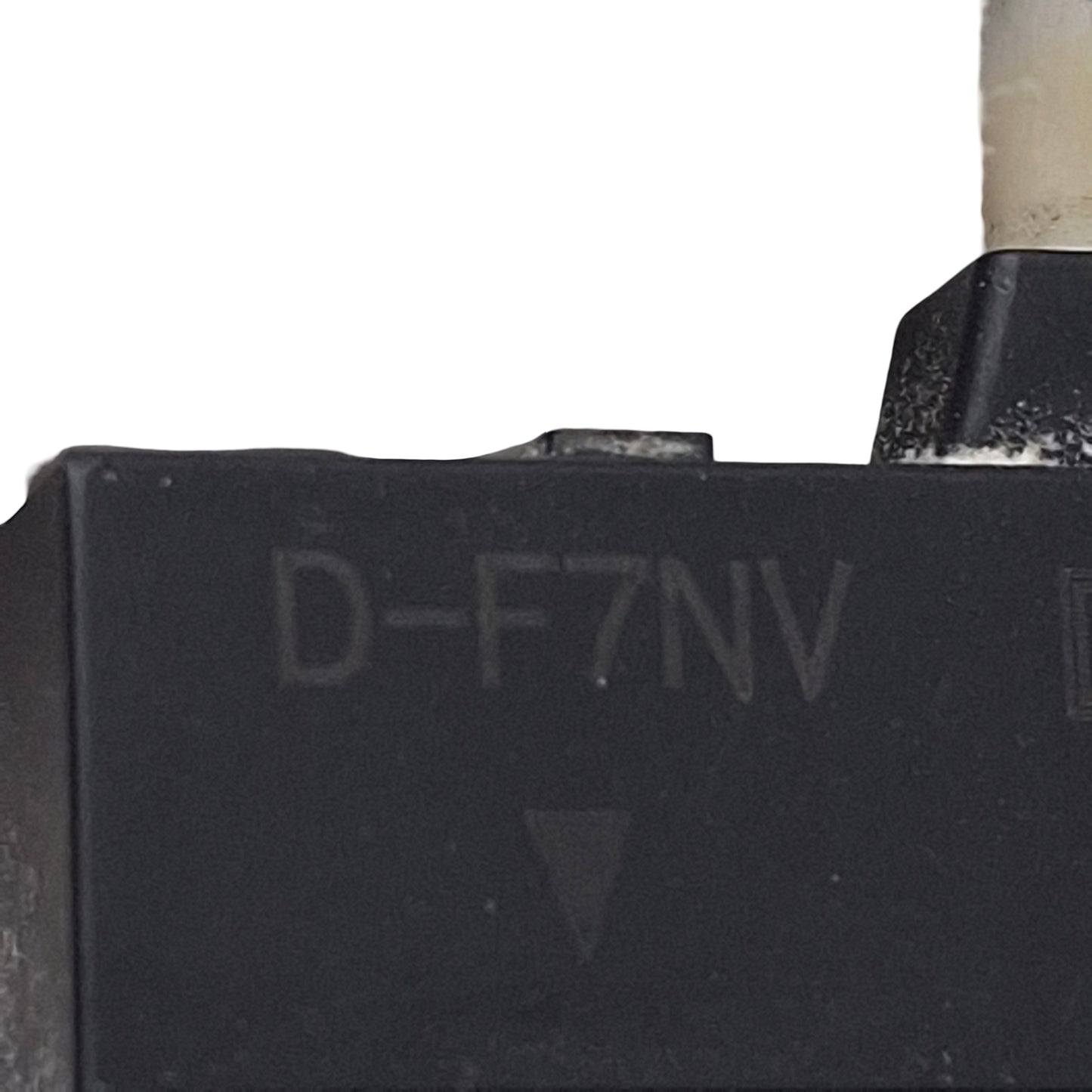 Used SMC D-F7NVSAPC Solid-State Auto Switch, NPN, 4.5-28VDC 10mA, 3-Pin M8 Male, 0.5m