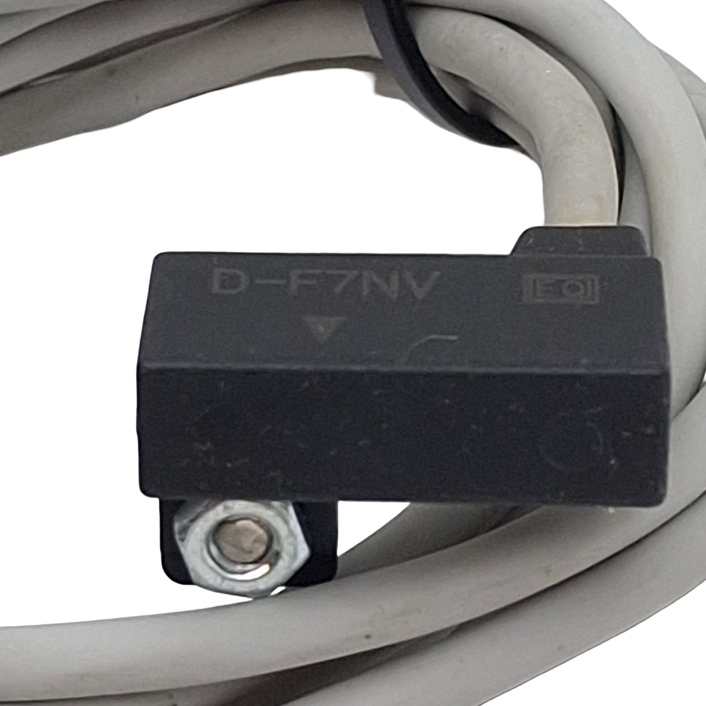 Used SMC D-F7NV Solid-State Auto Switch, NPN, 4.5-28VDC 10mA, 3-Wire Leads, 1m