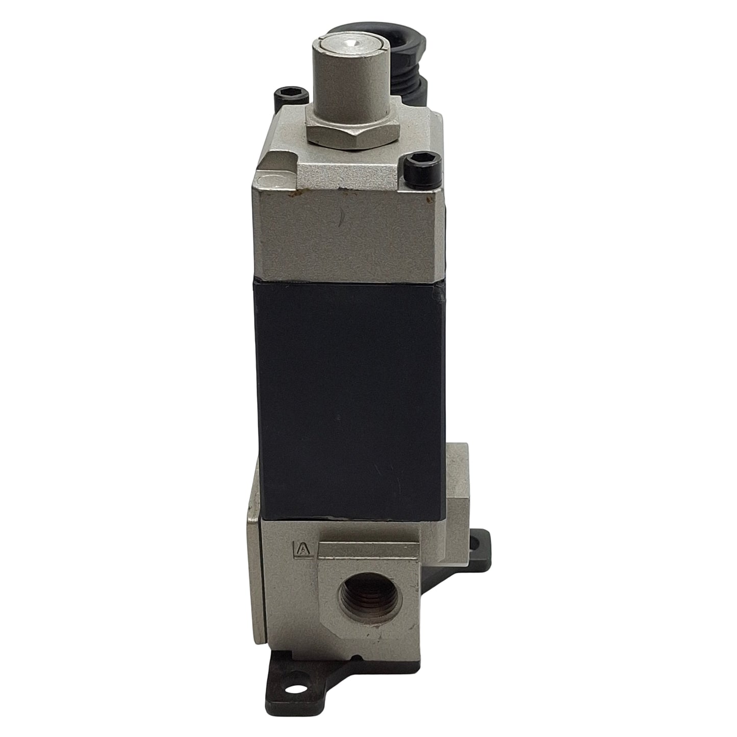 Used SMC NVS3115-0252DP Solenoid Valve, 3-Way, Rc1/4, 150psi Max, 24VDC Coil