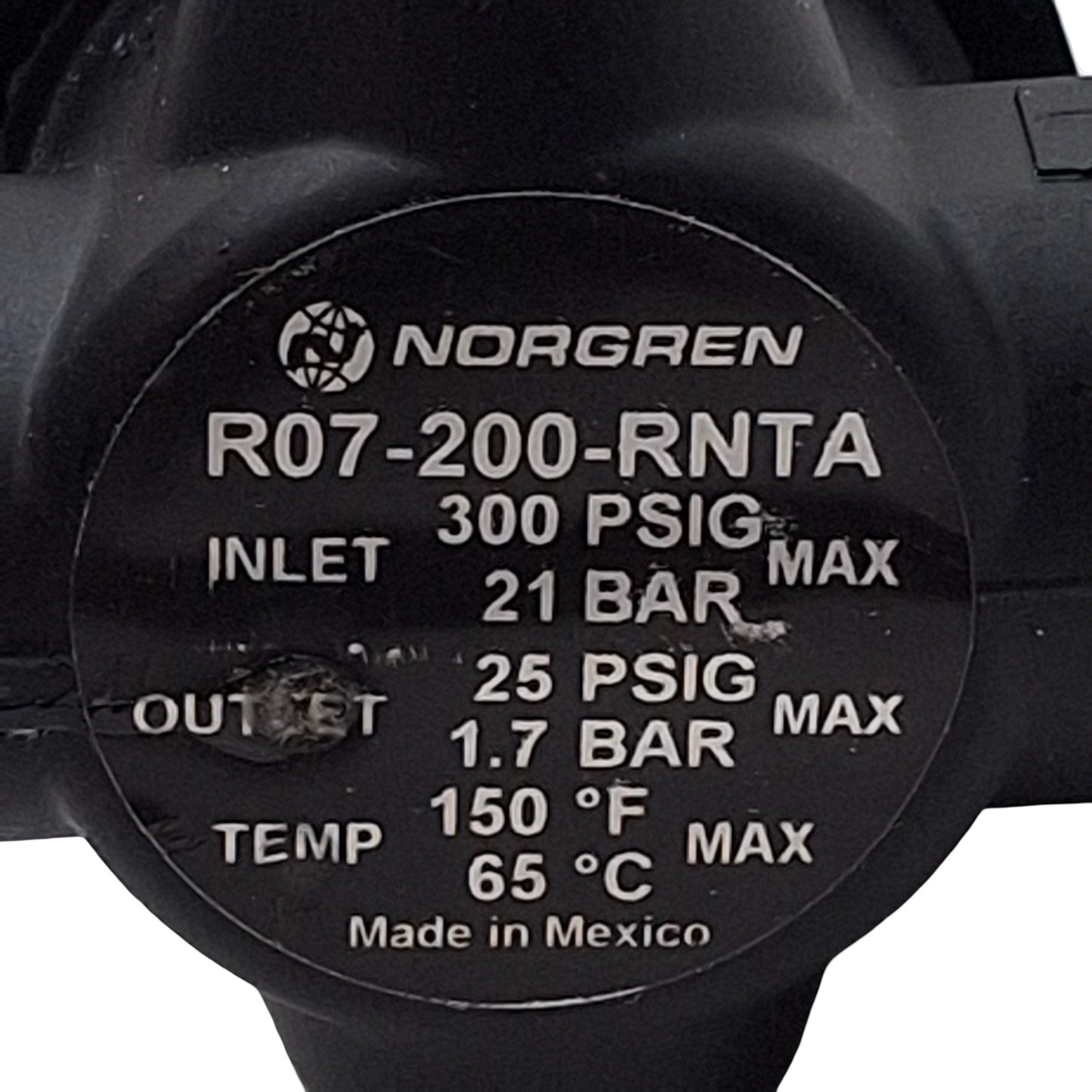 Used Norgren R07-200-RNTA Pneumatic Regulator 1/4in NPT, 300psi In, 25psi Set, 15scfm