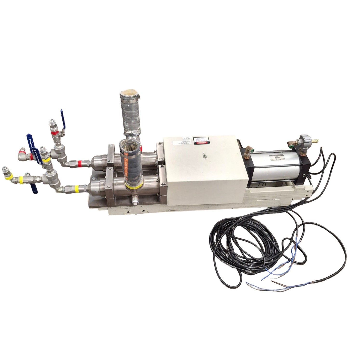 Used Liquid Controls Corp Two Component Dispensing Valve 2in OD Tube Inlet, 1:1 Ratio