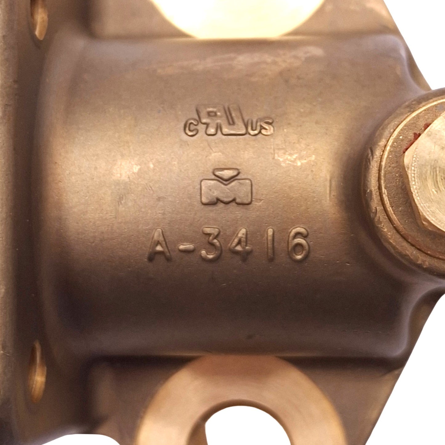 New Mueller A-3416 Flange Union Brass Compressor Valve, ø1-3/8in, 700psi Max