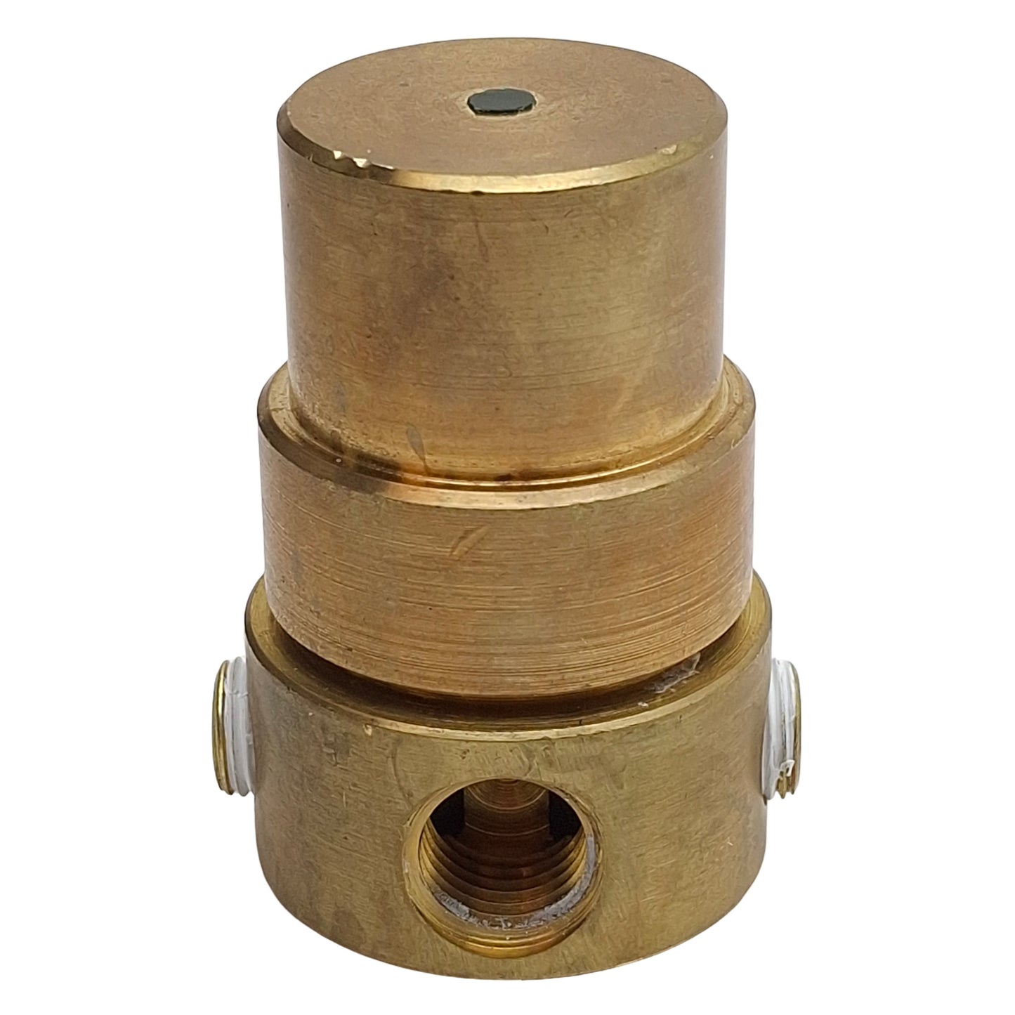 Used Norgren R16-200-R60A Pressure Regulator, 400psi In, 60psi Set, 1/4in PTF, 12scfm