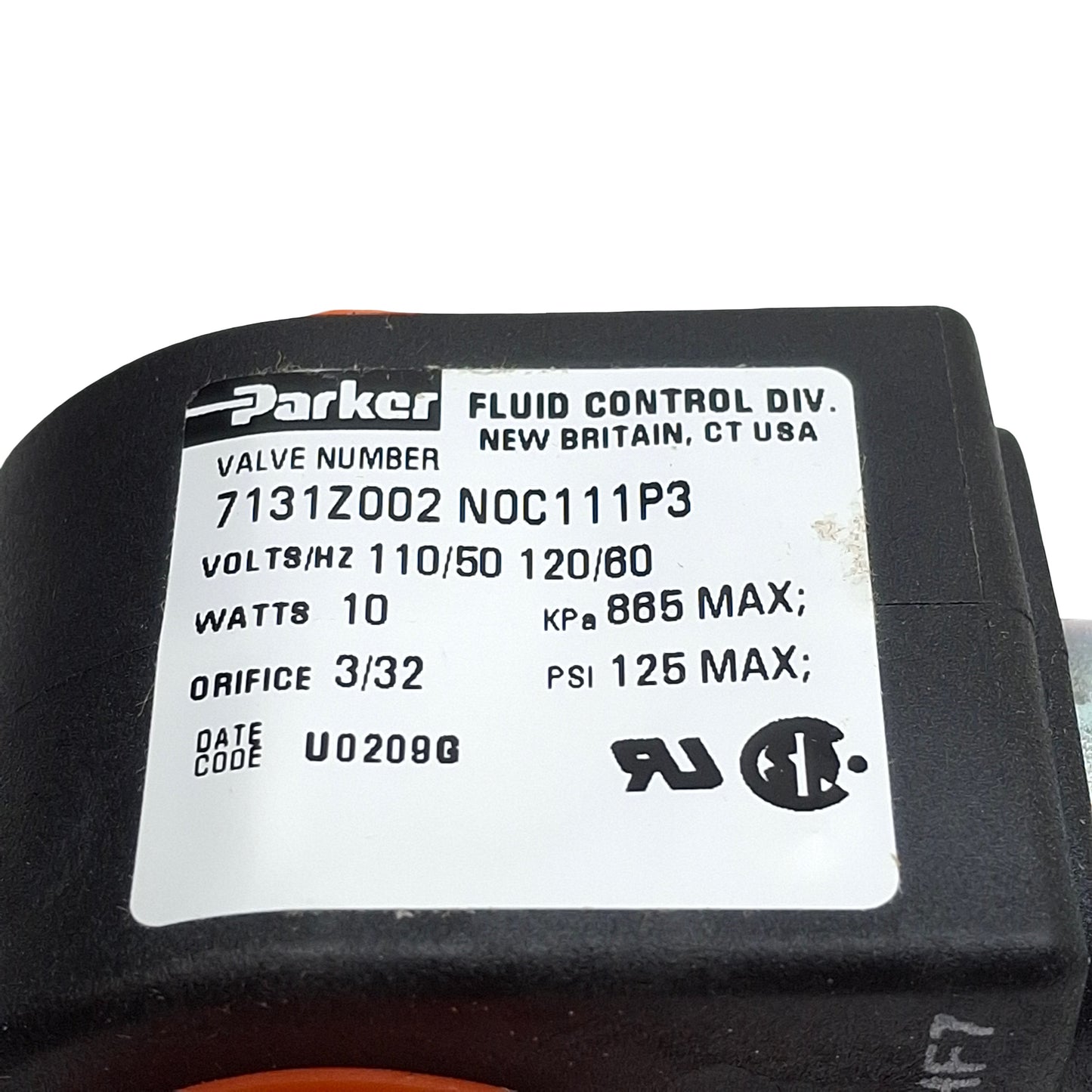 New – Open box Parker 7131Z002N0C111P3 Solenoid Valve, 3/2-Way 1/4in NPT, 125psi, 110VAC Coil