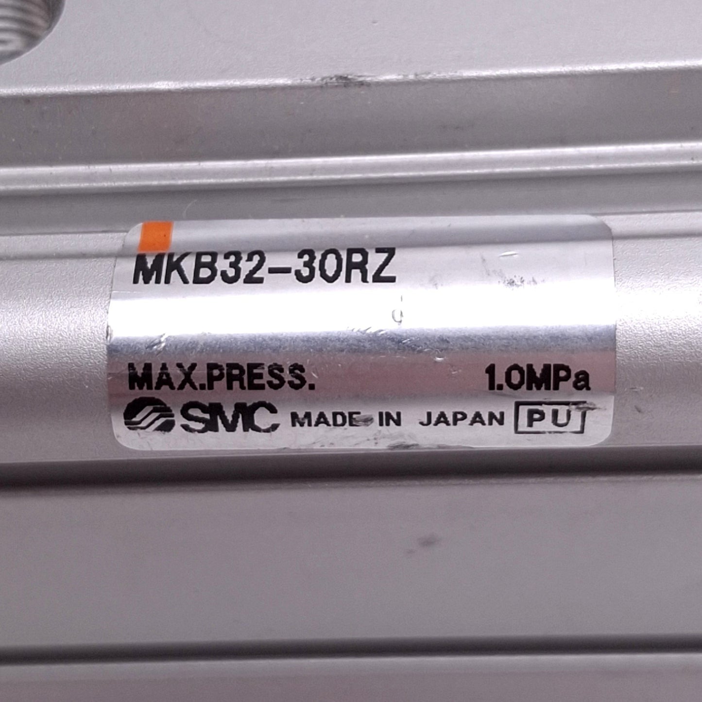 Used SMC MKB32-30RZ Rotary Clamp Cylinder, ø32mm Bore, 30mm Stroke, 1.0MPa Max