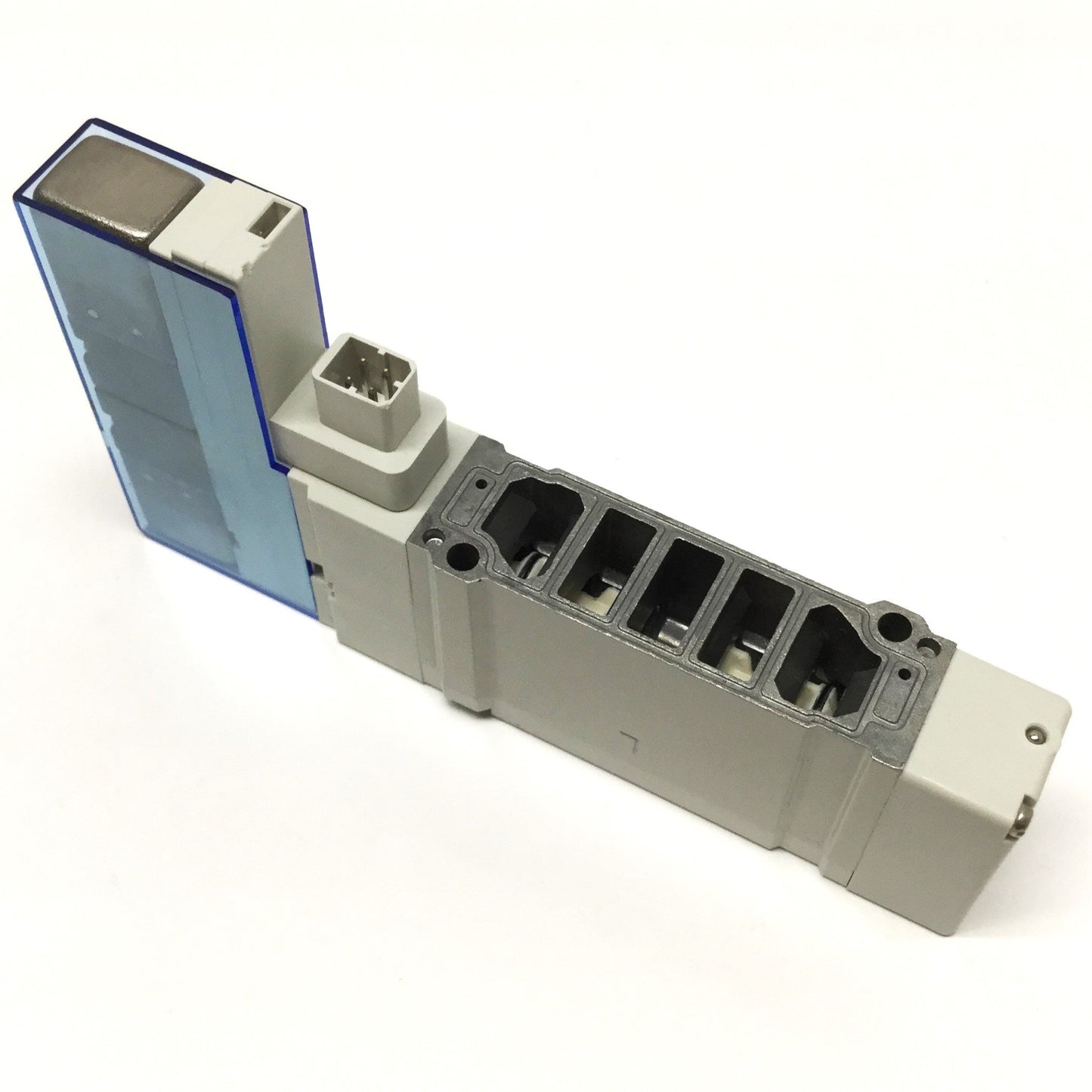 Used SMC SY5A00R-5U1 Plug-In Solenoid Valve, 4-Position Dual 3-Port NC/NC, 24VDC