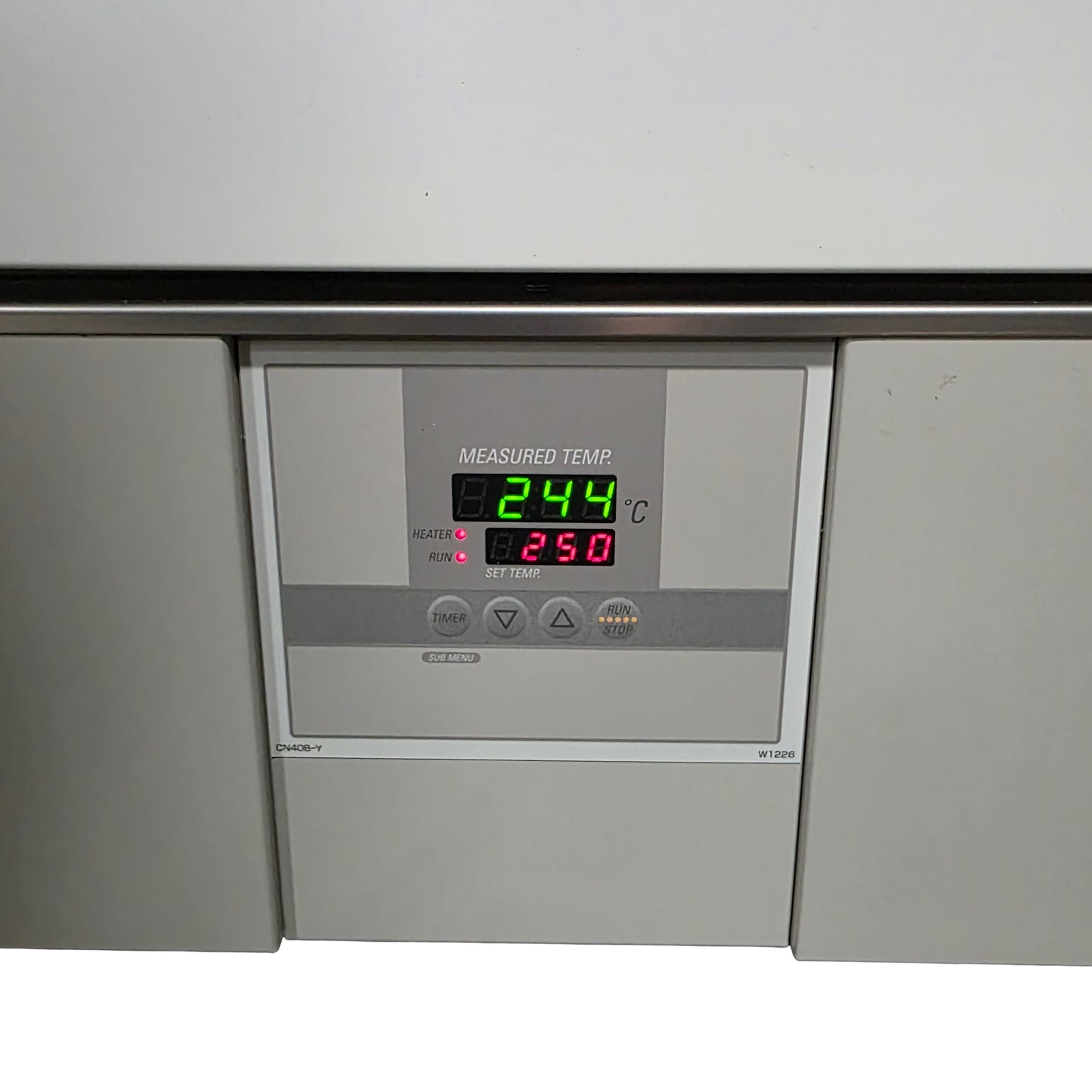 Used Yamato DKM400C Forced Convection Oven 90L, Amb +10°C To 260°C, 115VAC 11A