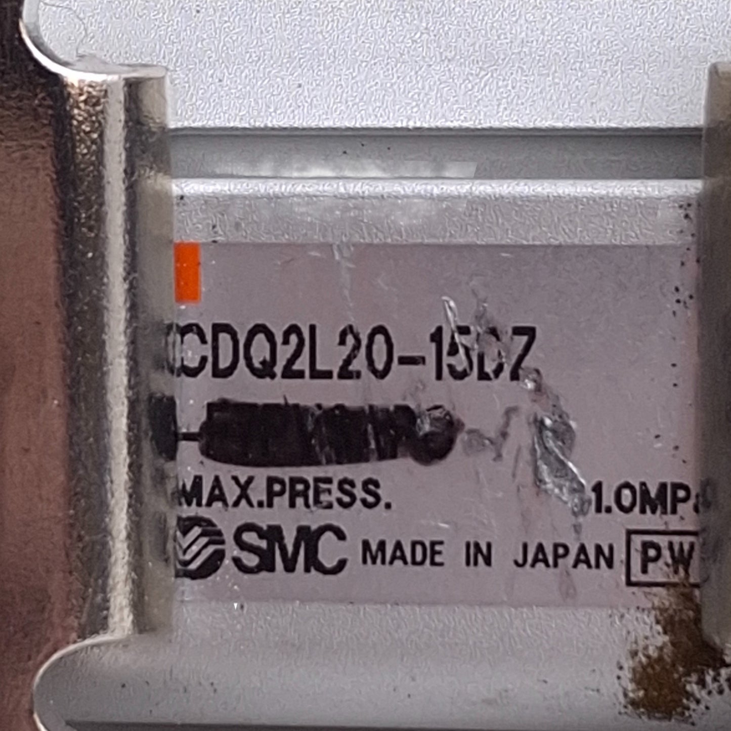 Used SMC CDQ2L20-15DZ Pneumatic Cylinder ø20mm Bore, 15mm Stroke, Foot Mount, 1.0MPa