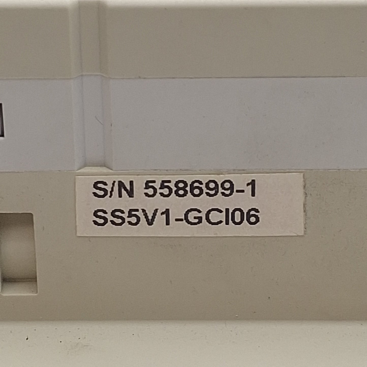 Used SMC SS5V1-GCI06 Solenoid Valve Manifold Base End, DB25 Male, 5/16in, 5/32in P2C