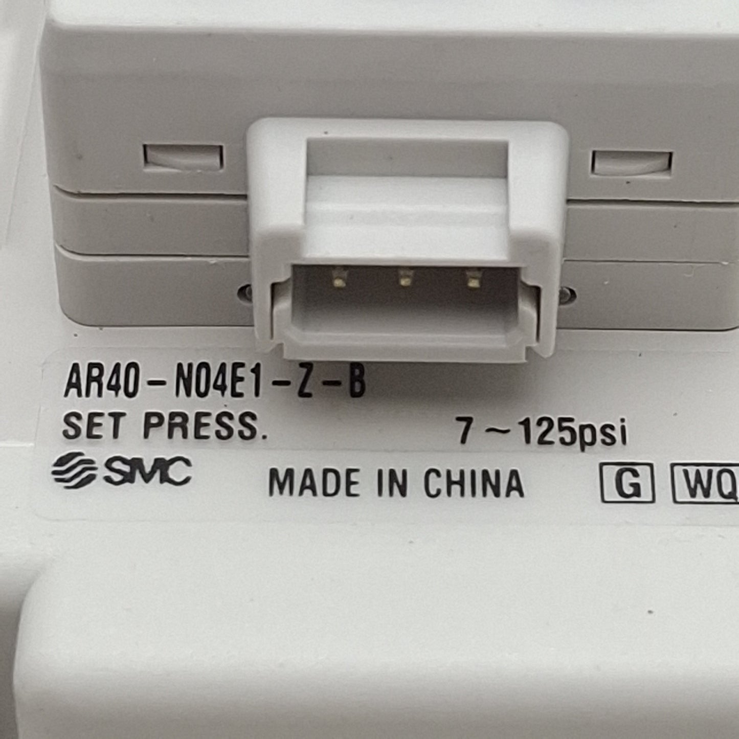New SMC AR40-N04E1-Z-B Pneumatic Regulator, 1.0MPa Max, 0.05-0.85MPa Set, 1/2in NPT