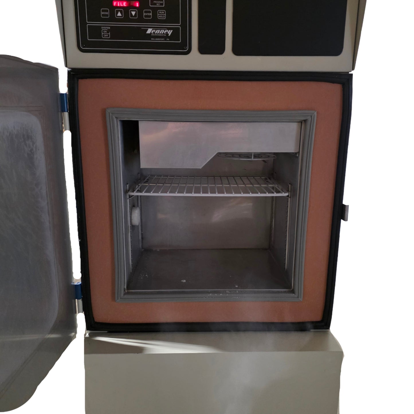 Used Tenney TUJR Junior Temperature Test Chamber 1CuFt, -75°C To 200°C, 115VAC 18A