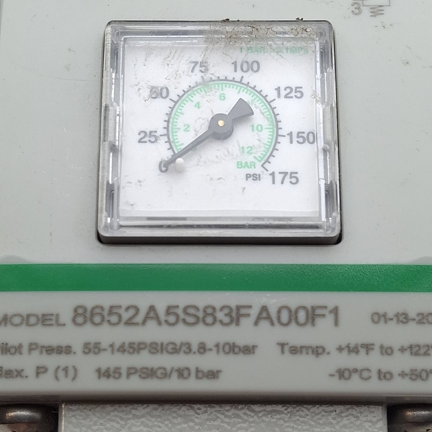 Used Asco 8652A5S83FA00F1 Pneumatic Solenoid Valve, 145psi Max, 3/8in NPT, 24VDC Coil