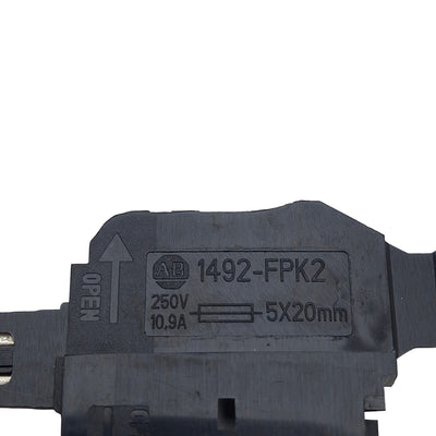 New Lot of 5 Allen Bradley 1492-FPK2 Fuse Plug Terminal, 5x20mm Fuse, 10.9A 250V