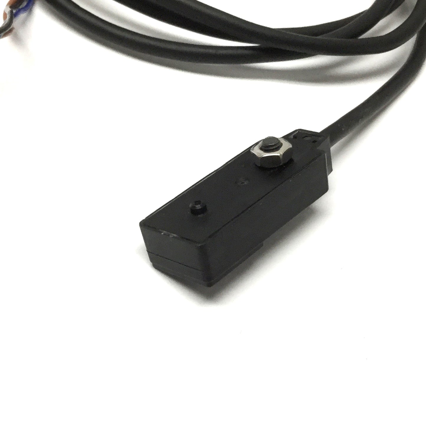 Used Sunx GL-N12FB-P Inductive Proximity Sensor 12-24VDC, PNP-NC, 4mm Max Distance