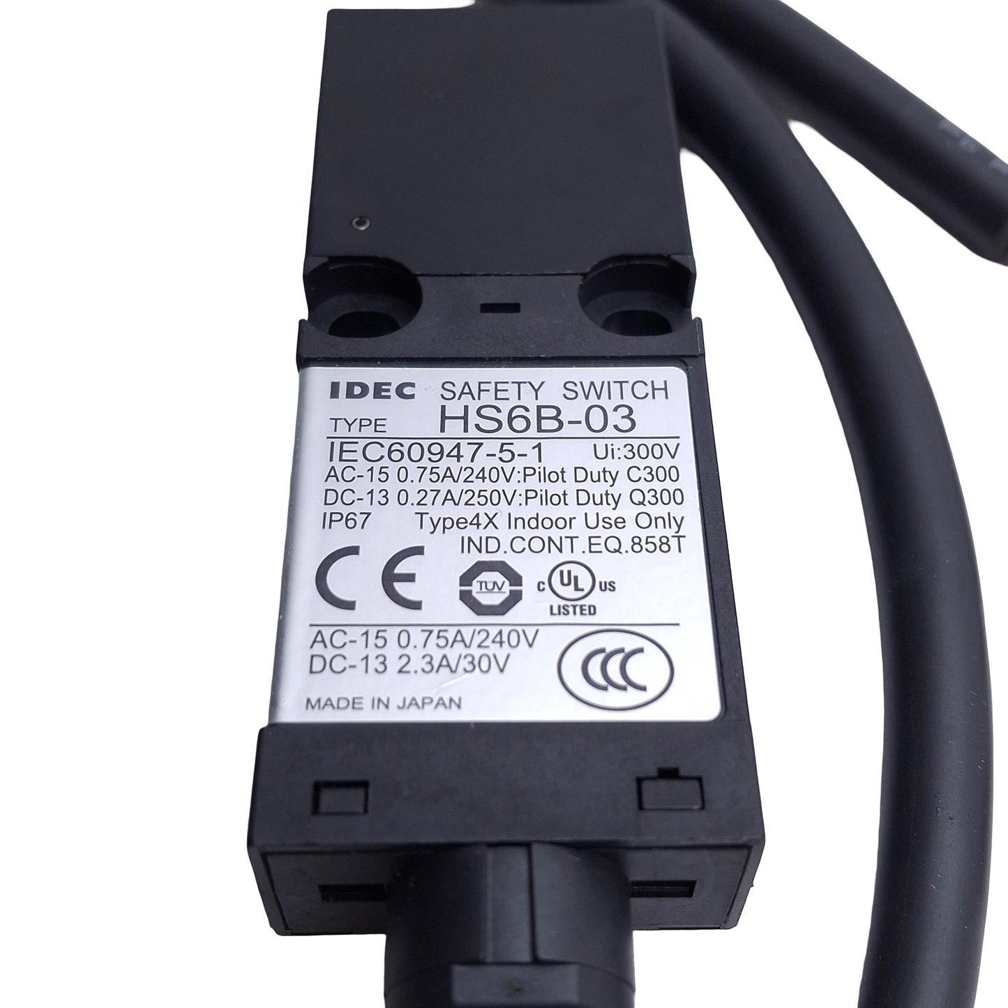 New – Open box IDEC HS6B-03 Safety Interlock Switch, 3NC, 240VAC 0.75A/250VDC 0.27A, 3m